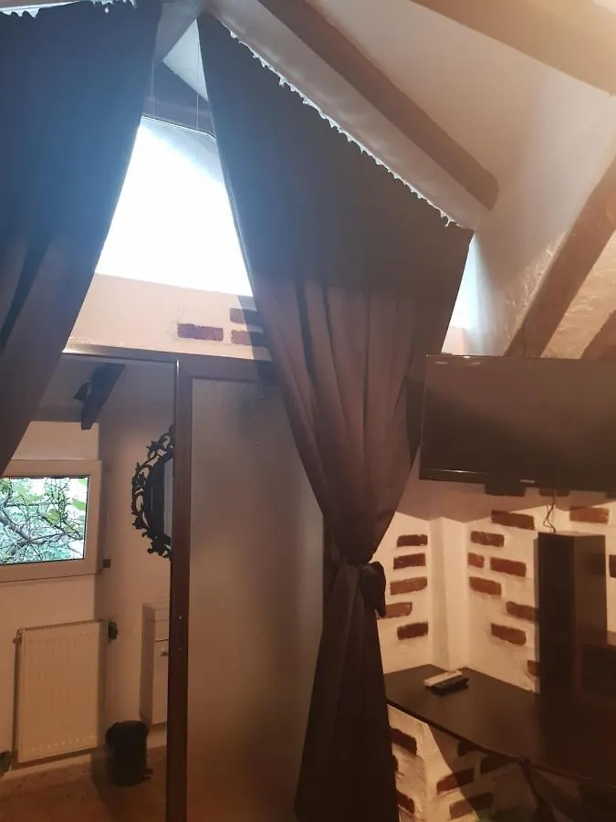 Mpoint Motel Bucharest Bed & Breakfast